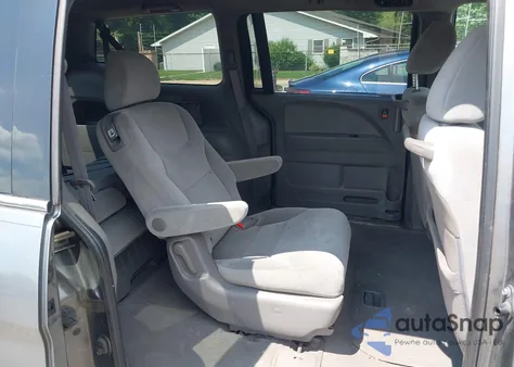 2009 Honda Odyssey Lx from USA, damaged, VIN 5FNRL38289B038600